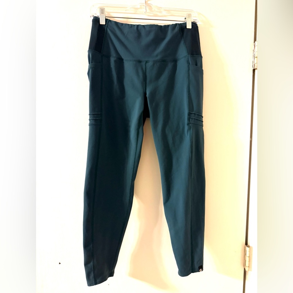 Oiselle 3/4 Pocket Joggers. Juniper Size 8.